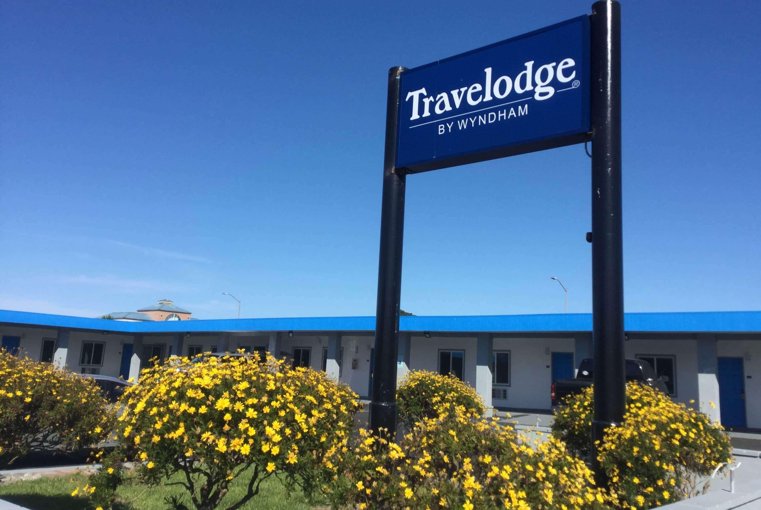 Travelodge By Wyndham Crescent City Εξωτερικό φωτογραφία