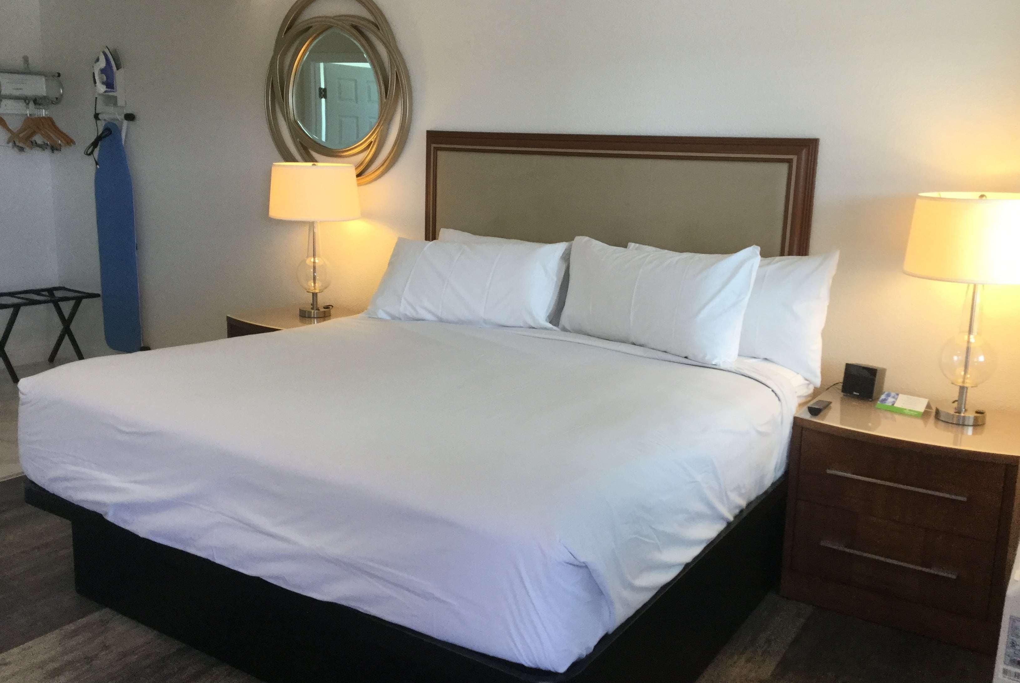 Travelodge By Wyndham Crescent City Εξωτερικό φωτογραφία