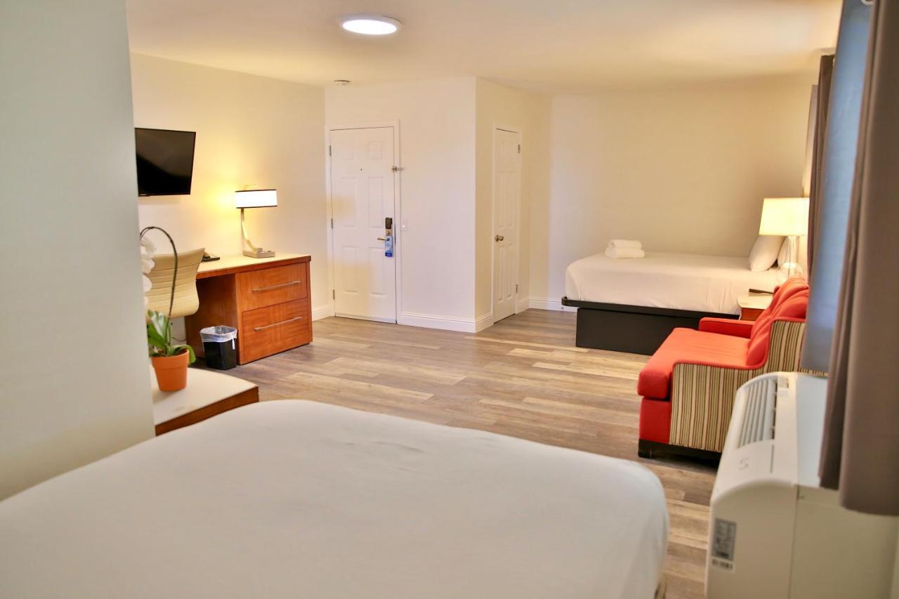 Travelodge By Wyndham Crescent City Εξωτερικό φωτογραφία